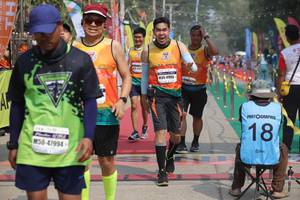 BIB: 4055, 47994
                            <button type="button" onclick="openModal(8243675)" class="btn btn-primary btn-sm float-right btn-popup" data-toggle="modal" data-target=".modal-high-quality">
                        <i class="fas fa-shopping-cart"></i> Add to Cart
                    </button>
                                            <button type="button" onclick="isThisMe(8243675, true)" class="btn btn-success btn-sm float-right btn-popup btn-isme hidden" data-toggle="tooltip" data-placement="bottom" title="นี่คือรูปของคุณใช่ไหม คลิกที่นี่เพื่อเอาเข้าอัลบั้ม">
                        <i class="fas fa-plus"></i> Add to album
                    </button>
                    <button type="button" onclick="isThisMe(8243675, false)" class="btn btn-warning btn-sm float-right btn-popup btn-isnotme hidden">
                        <i class="fas fa-ban"></i> Remove from album
                    </button>